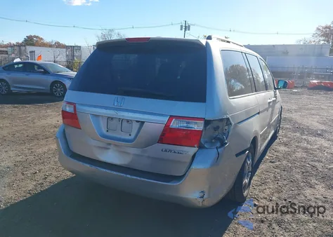 2005 Honda Odyssey Ex-L z USA, uszkodzony, nr VIN 5FNRL38755B021484